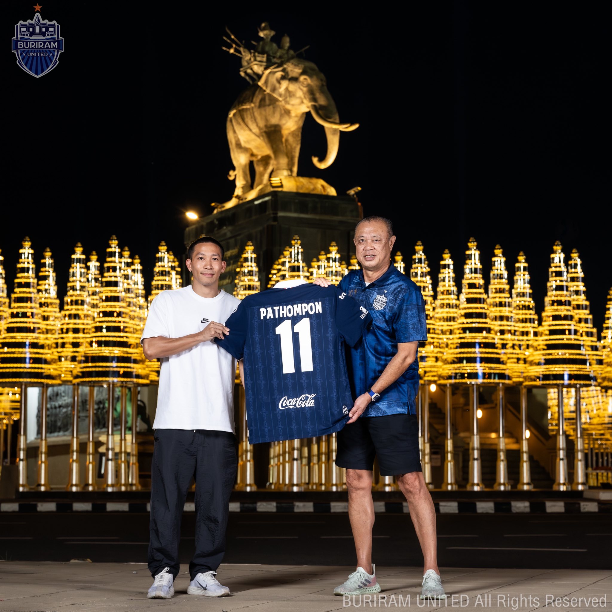 OFFICIAL!!! ปราสาทสายฟ้า เปิดตัว “มิกกี้สายฟ้า” ปฐมพล อย่างเป็นทางการ สู้ศึกฤดูกาล 2025/26